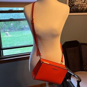 Micheal Kors Small Crossbody Purse